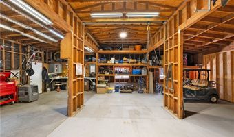 33127 Camelot Dr, Yucaipa, CA 92399