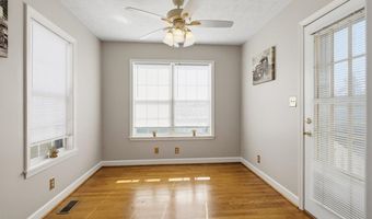 1594 Carroll Store Rd, Autryville, NC 28318