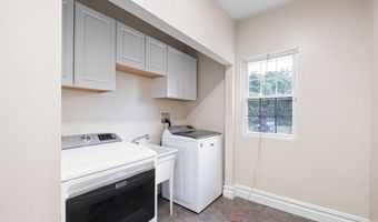 4010 KIRKWOOD SAINT GEORGES Rd, Bear, DE 19701