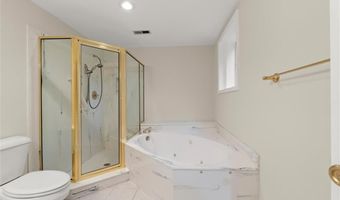 3505 Waters Glen Way, Alpharetta, GA 30022