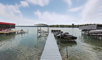 6955 WN Lake Gage Dr, Angola, IN 46703