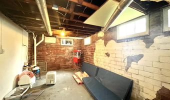 906 Locust St, Atlantic, IA 50022