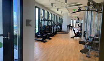 987 Queen St 1303, Honolulu, HI 96814