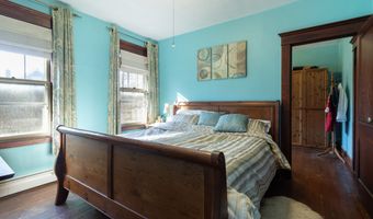 61-63 Home Pl, Branford, CT 06405