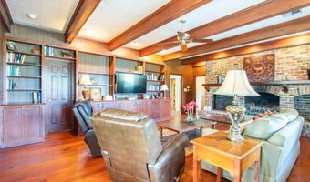 601 N Pickett St, Autaugaville, AL 36003