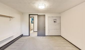 4422 NEPTUNE Dr, Alexandria, VA 22309
