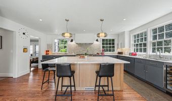 504 Burson Pl, Ann Arbor, MI 48104
