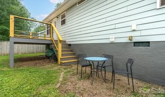 102 Iris St, Asheville, NC 28803