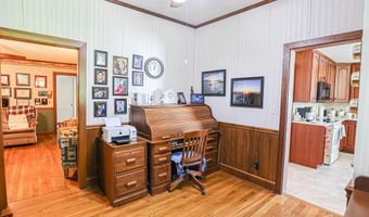 250 S 5th St, Barlow, KY 42024