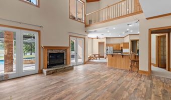 135 Oak Leaf Trl, Benton, LA 71006