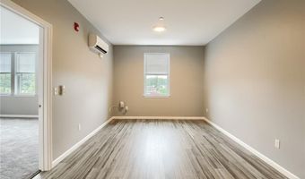 9 Steele Blvd 306, Berlin, CT 06037