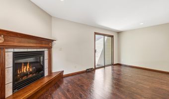 2205 Trenton Rd, Asbury, IA 52002
