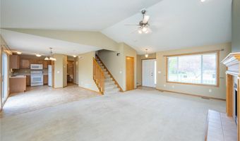 3124 SE Magnolia Dr, Ankeny, IA 50021