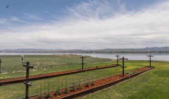 281 Lakeshore Dr, American Falls, ID 83211