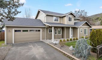 1307 2nd Ave, Gold Hill, OR 97525