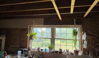 943 N Barnstead Rd, Barnstead, NH 03225