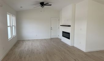 8110 5th St, Boiling Springs, SC 29316