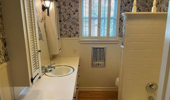 901 N Gregg, Albany, TX 76430
