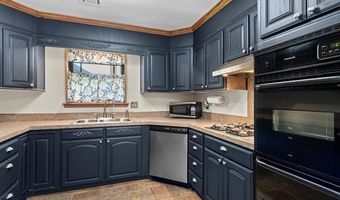 3708 Dana Dr, Bartlesville, OK 74006