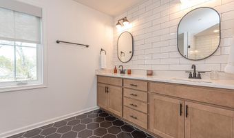 349 WALNUT HILL Dr, Berlin, MD 21811