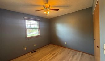 3209 College Ave, Alton, IL 62002
