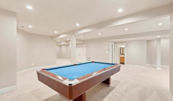19704 STANFORD HALL Pl, Ashburn, VA 20147
