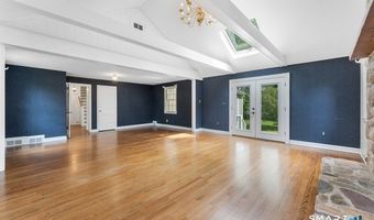 62 Chatham Rd, Berlin, CT 06037