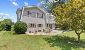 7578 BEACH Dr, Pasadena, MD 21122