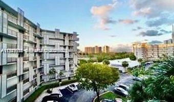 3401 N Country Club Dr 206, Aventura, FL 33180