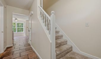 18 ARDSLEY Cir, Dover, DE 19904