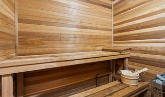 141 Lakewood Dr, Alton, NH 03810