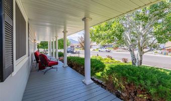 508 River View Dr, Cody, WY 82414