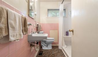 413 Sampson Ave, Adairville, KY 42202