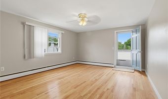 35 Superior View Blvd, North Providence, RI 02911