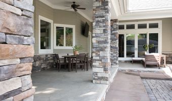 87 Ball Park St, Allen, KY 41601