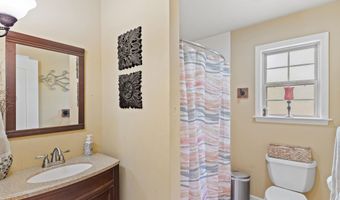 101 W Lake Cv, Beebe, AR 72012