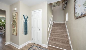 14048 Seymour Dr, Biloxi, MS 39532