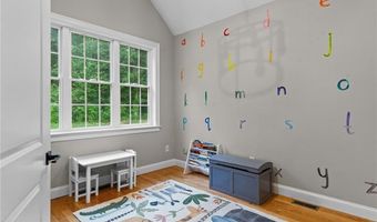 52 Pine Swamp Rd, Cumberland, RI 02864