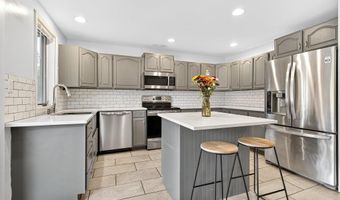 45 WENZEL Rd, Airville, PA 17302