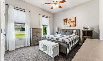 79 Ingleborough Dr, Bella Vista, AR 72715