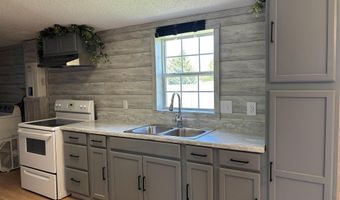 100 Red River Dr, Adrian, MI 49221
