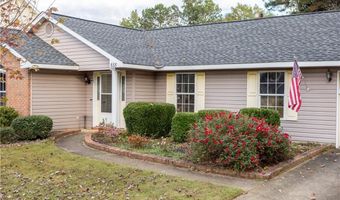 855 DEKALB St, Auburn, AL 36830