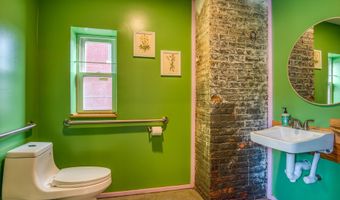 206 Main St, Berlin, NH 03570