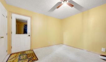 885 70th Ave N, Brooklyn Center, MN 55430