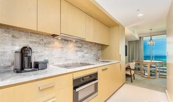 383 Kalaimoku St 1810, Honolulu, HI 96815