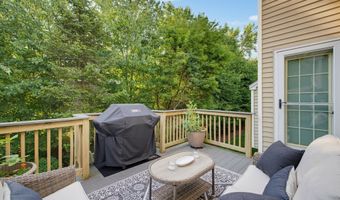 28 Iris Way 28, Berlin, CT 06037