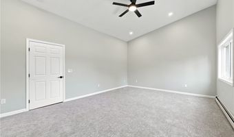 789 Lake St, Angola, NY 14006