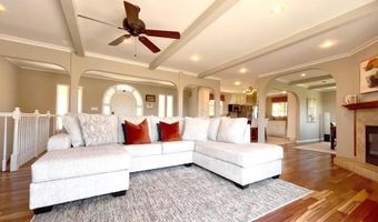 4275 Crestview Dr, La Mesa, CA 91941