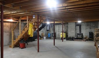 68 Boothby Rd, Athens, ME 04912