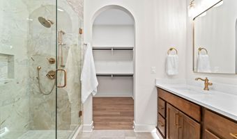 2007 Ketelsen Dr, Ames, IA 50010